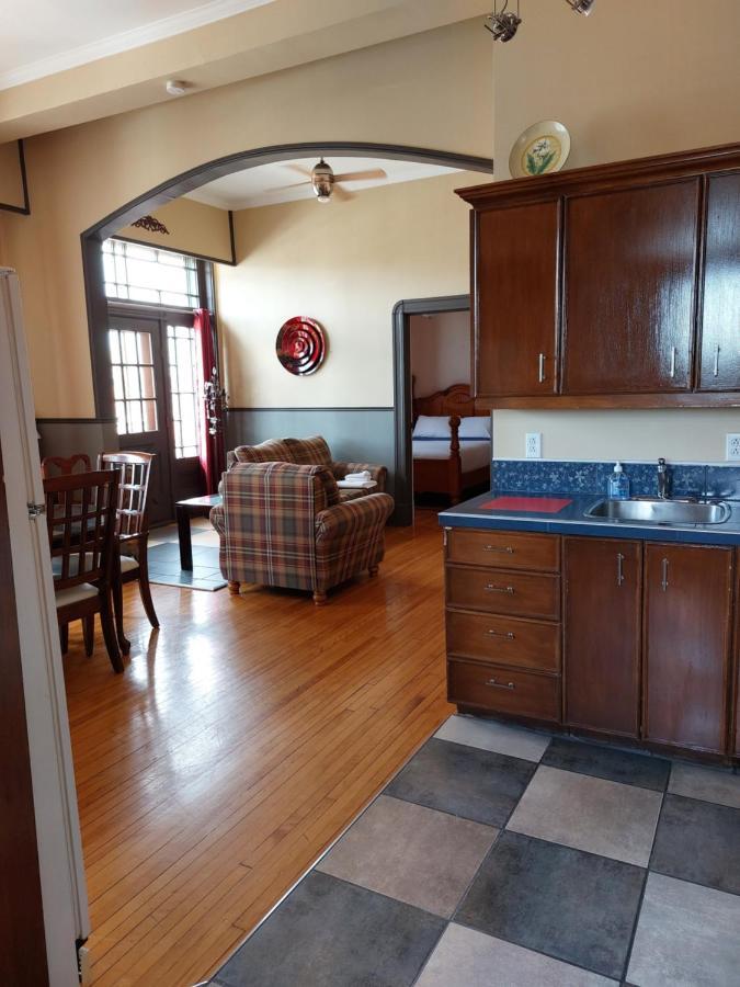 Apparthôtel Trois-Rivières Extérieur photo
